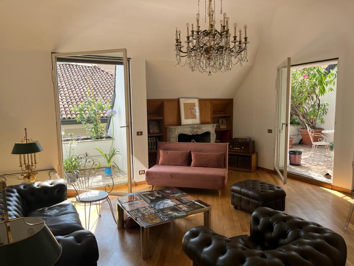 Imperial Terrace Suite Milan Bagian luar foto