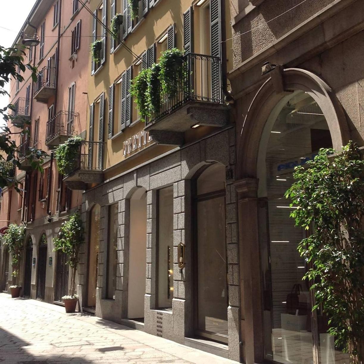Imperial Terrace Suite Milan Bagian luar foto